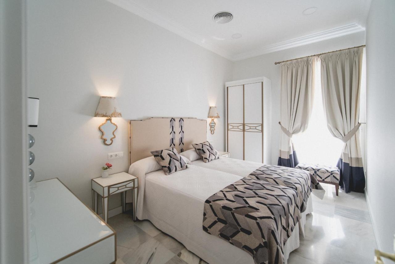 Apartamentos Abreu Suites 세비야 외부 사진