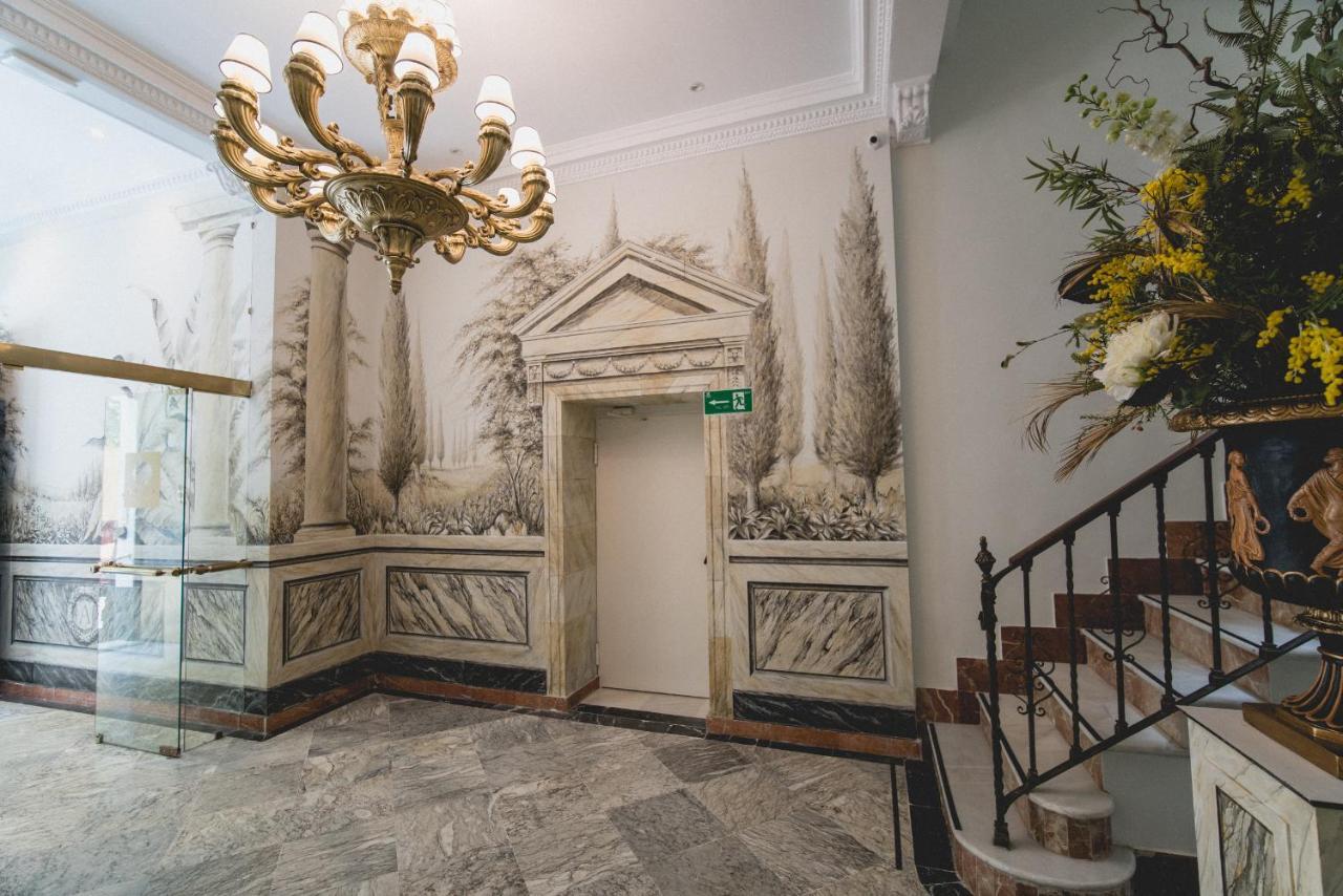 Apartamentos Abreu Suites 세비야 외부 사진