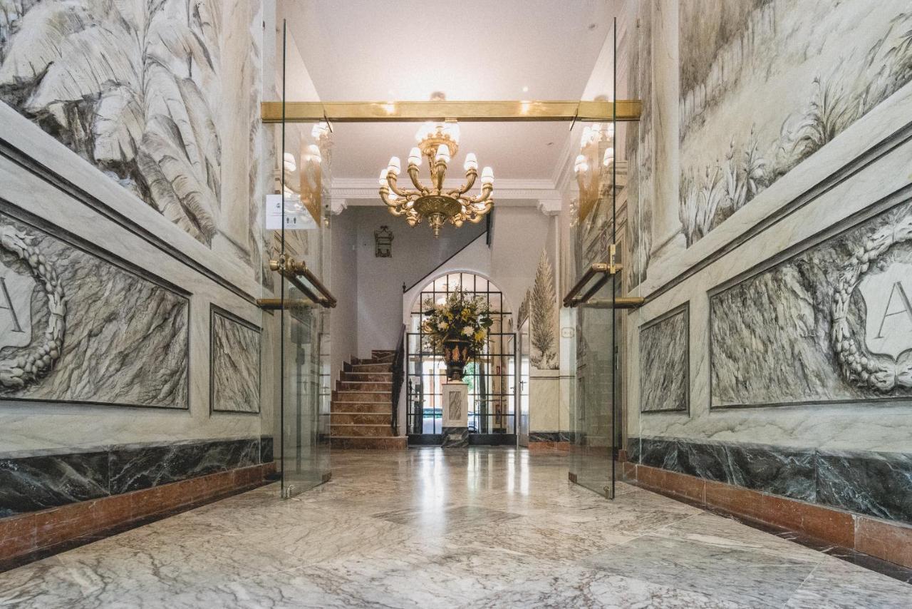 Apartamentos Abreu Suites 세비야 외부 사진