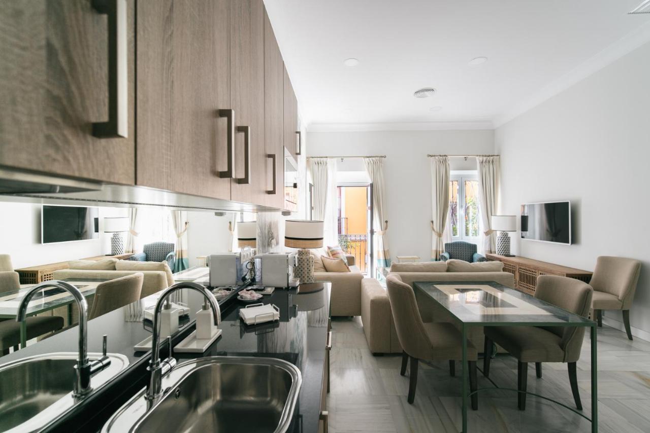 Apartamentos Abreu Suites 세비야 외부 사진